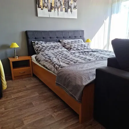 Relax Wellness Apartman Apartment